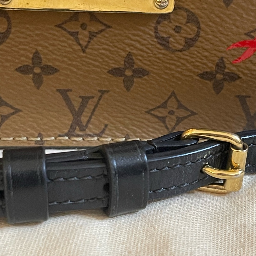 Authentic like new Louis Vuitton reverse monogram trunk crossbody Brown& Black - Picture 14 of 15